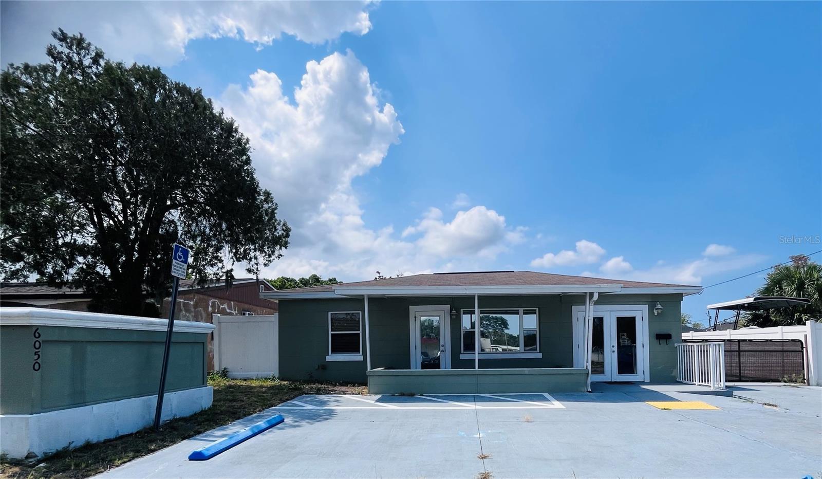 6050 MASSACHUSETTS AVE, NEW PORT RICHEY, FL, 34653