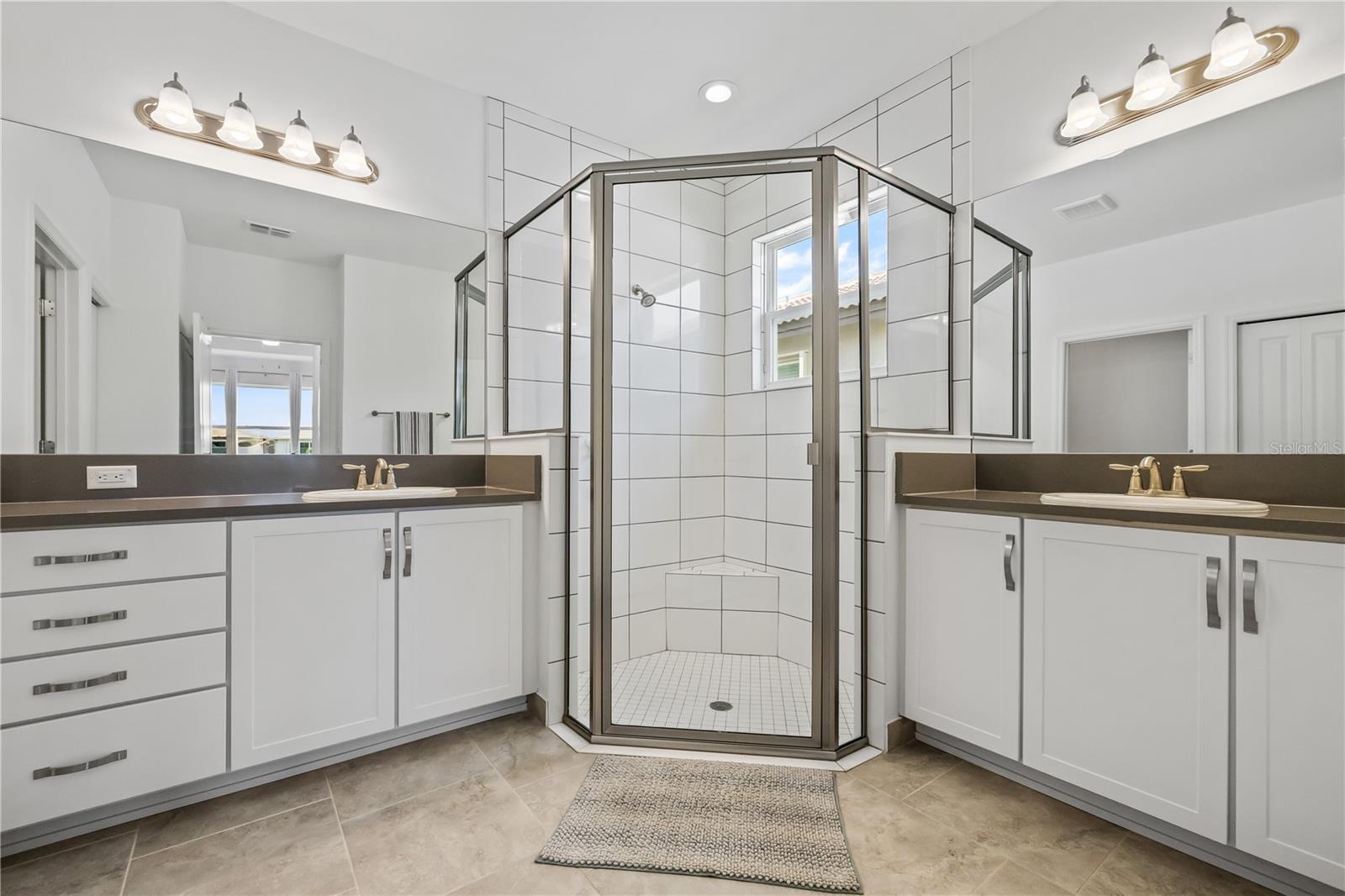 4914 SIENNA ISLES AVE, WIMAUMA, FL, 33598