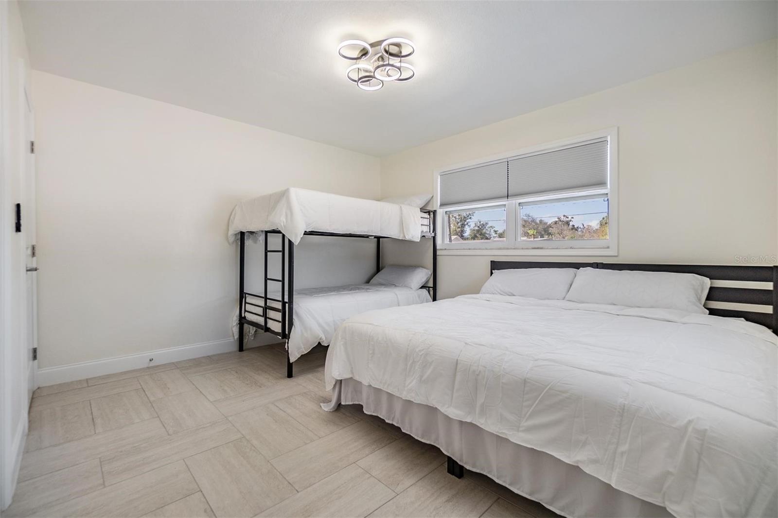 5744 150TH AVE N, CLEARWATER, FL, 33760