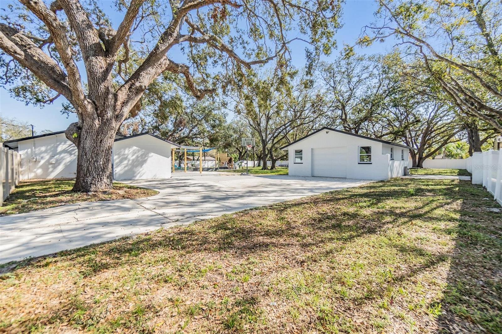 5744 150TH AVE N, CLEARWATER, FL, 33760