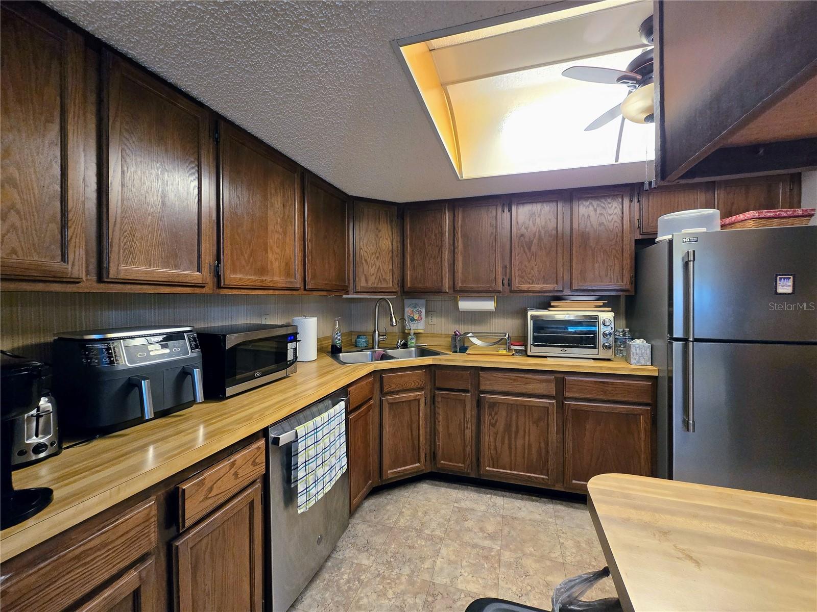 519 FAIRWAYS CIR #A, OCALA, FL, 34472