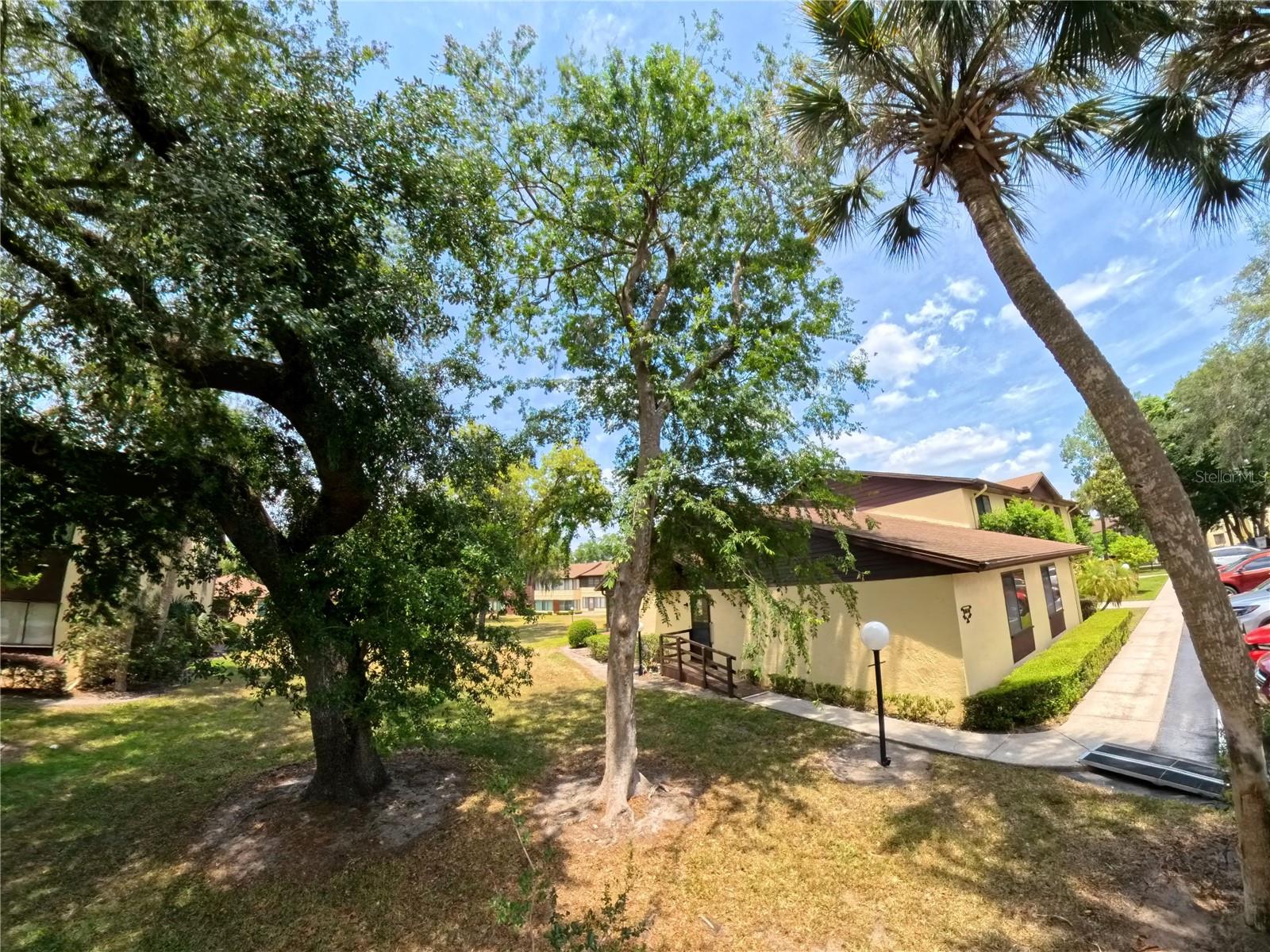 519 FAIRWAYS CIR #A, OCALA, FL, 34472