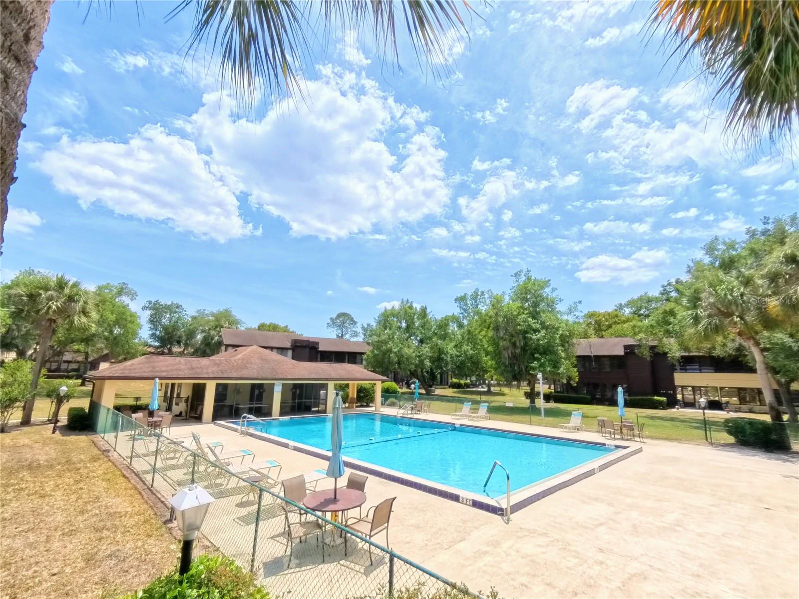 519 FAIRWAYS CIR #A, OCALA, FL, 34472