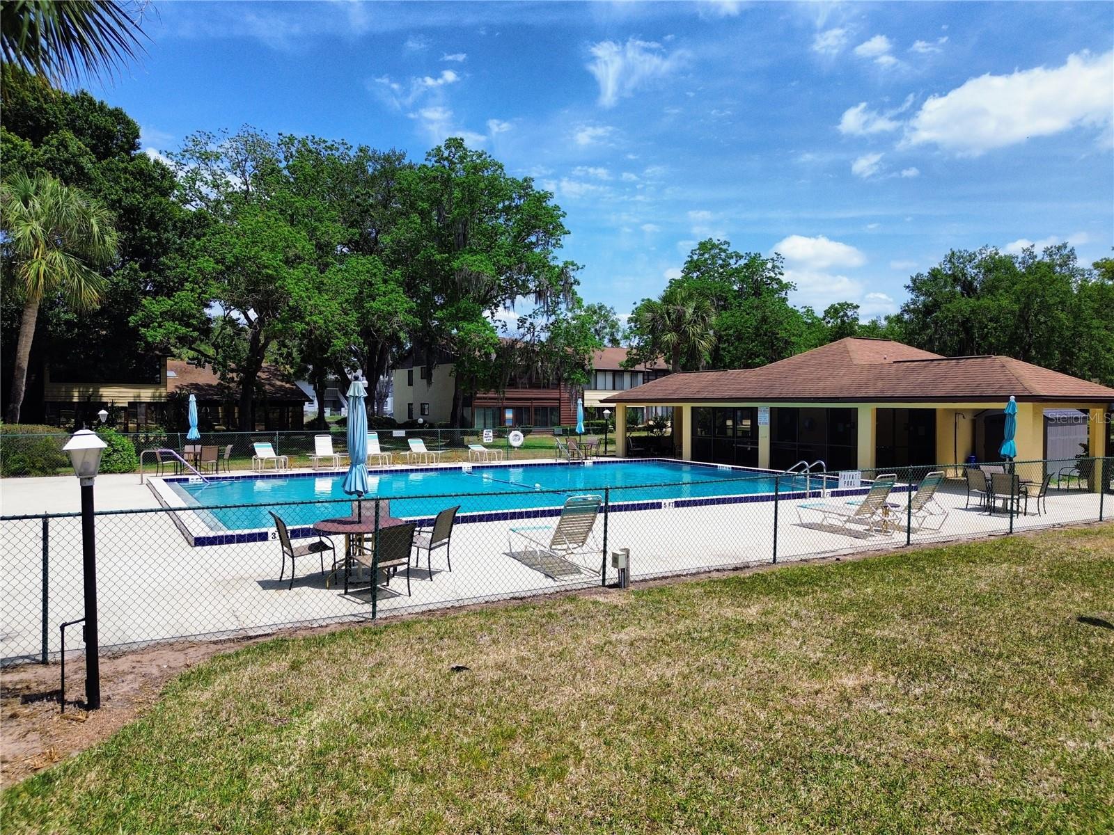 519 FAIRWAYS CIR #A, OCALA, FL, 34472