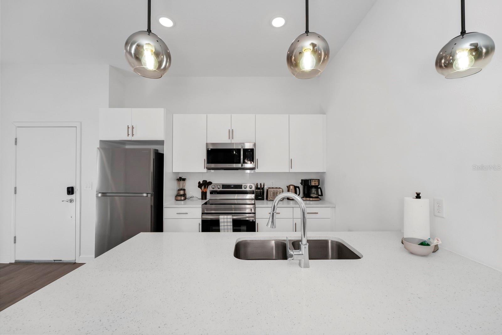 296 FAMAGUSTA DR, DAVENPORT, FL, 33896