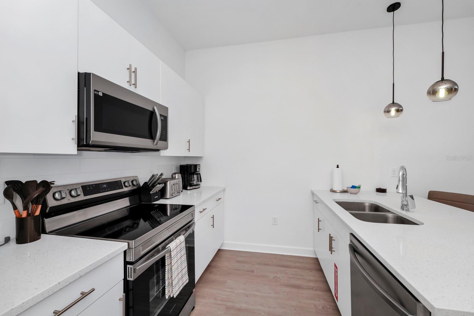 296 FAMAGUSTA DR, DAVENPORT, FL, 33896