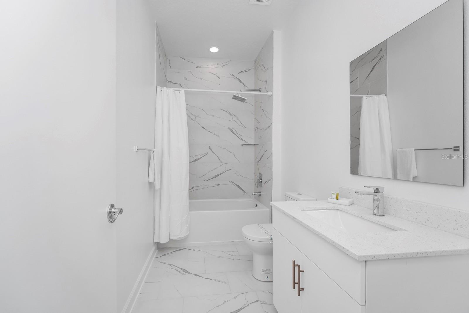 296 FAMAGUSTA DR, DAVENPORT, FL, 33896