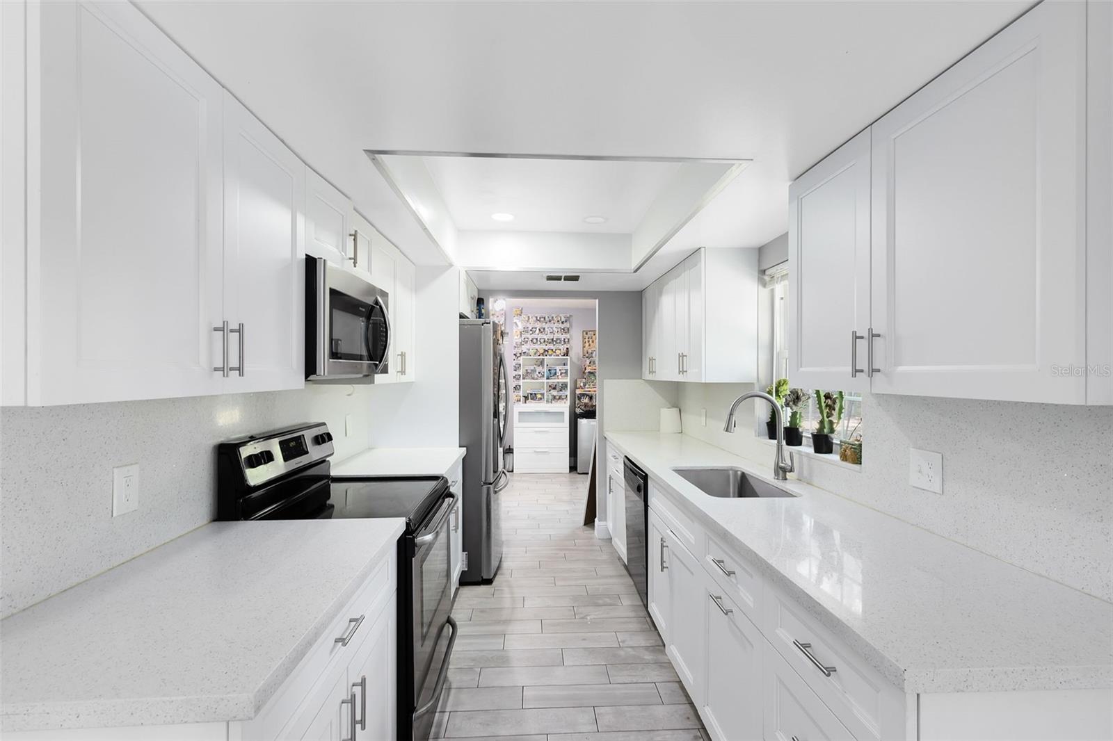 7741 PINE HOLLOW CT, ORLANDO, FL, 32822