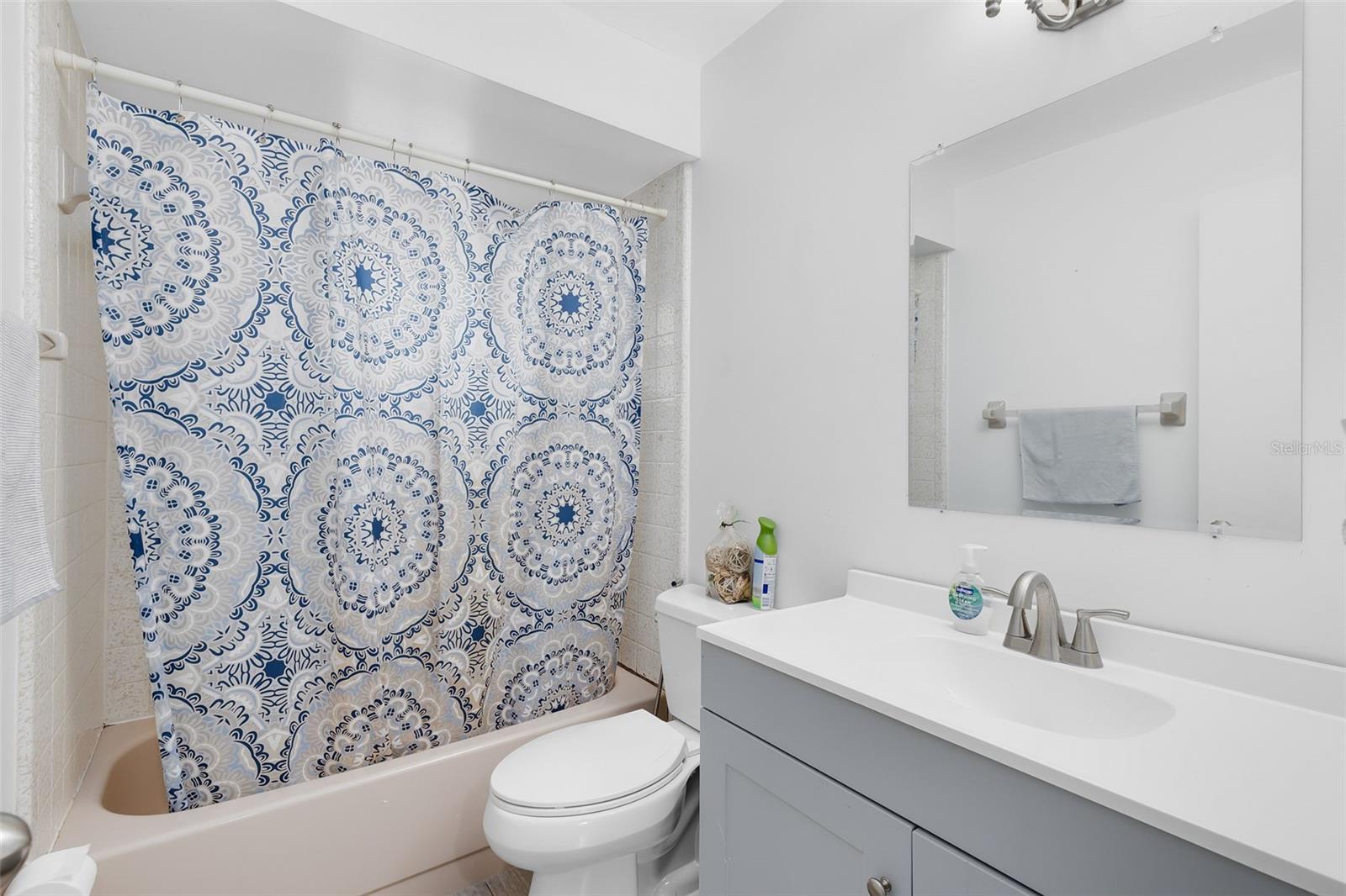 7741 PINE HOLLOW CT, ORLANDO, FL, 32822