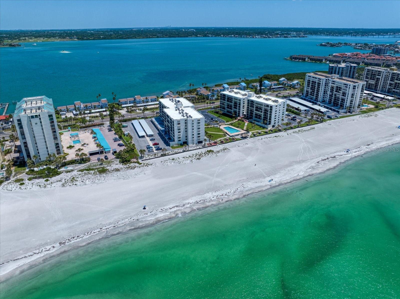 1400 GULF BLVD #804, CLEARWATER BEACH, FL, 33767