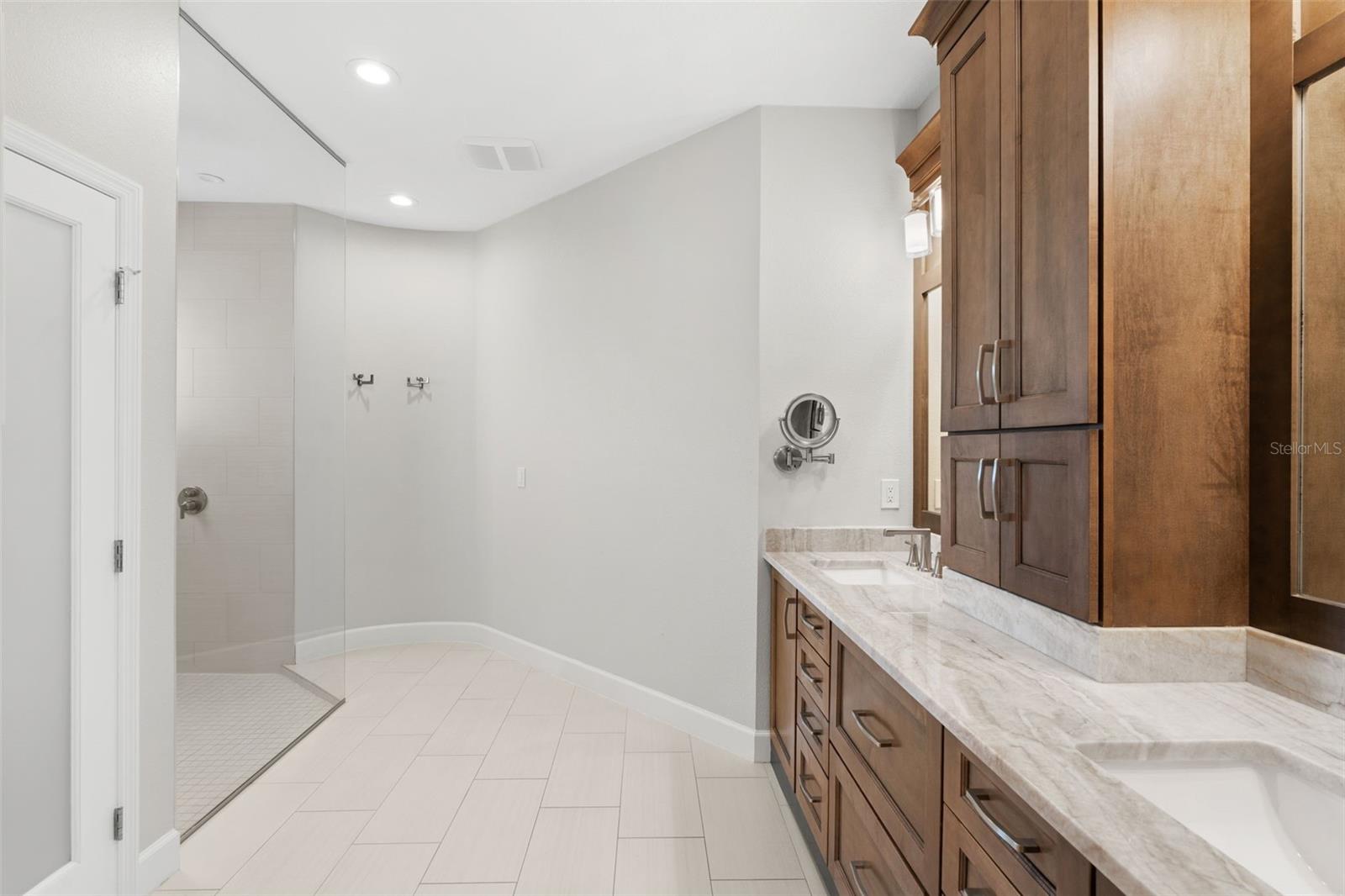 10160 MALLARD LANDINGS WAY, ORLANDO, FL, 32832