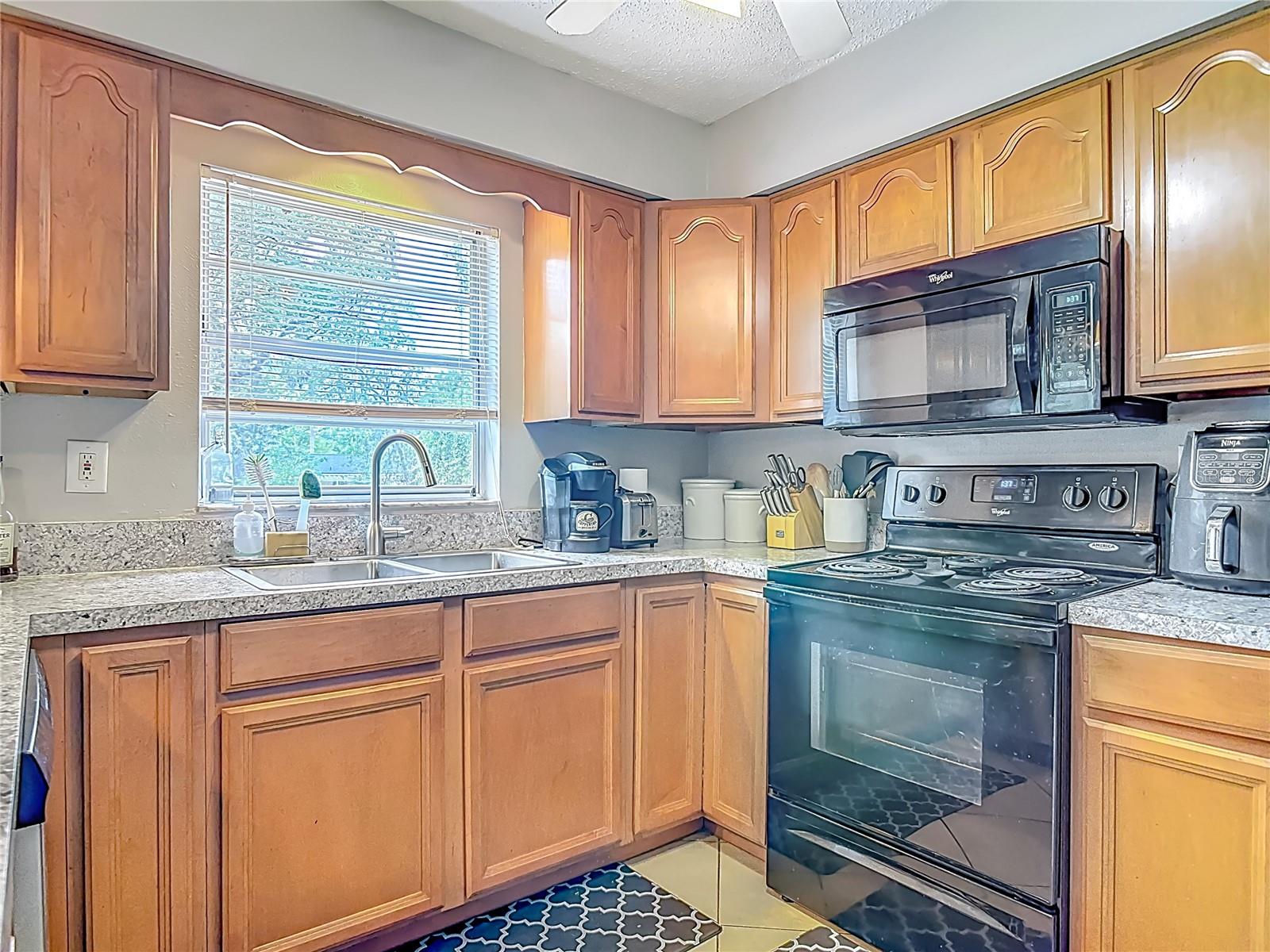 181 ADA AVE, ORANGE CITY, FL, 32763