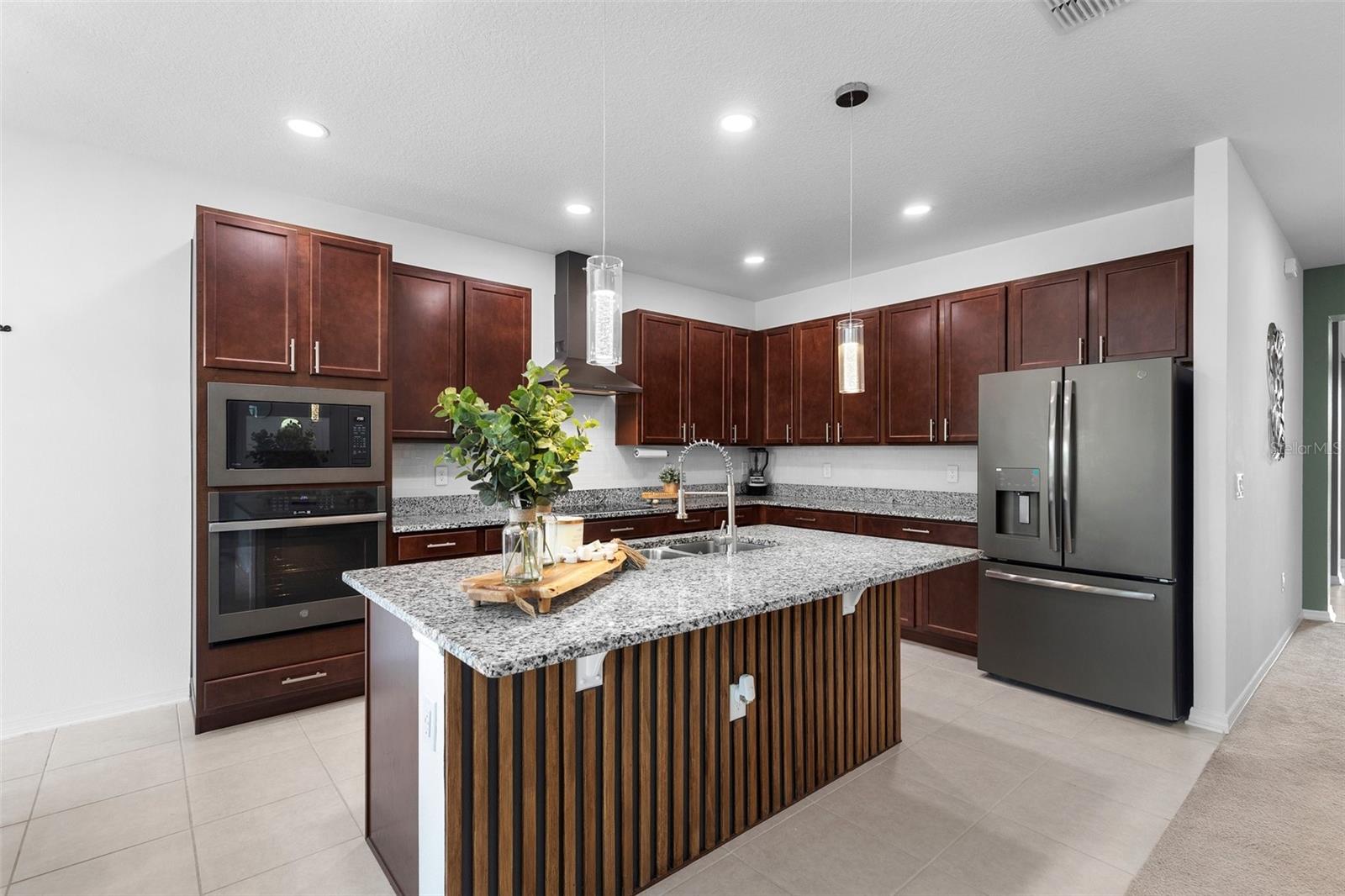 17199 HICKORY WIND DR, CLERMONT, FL, 34711