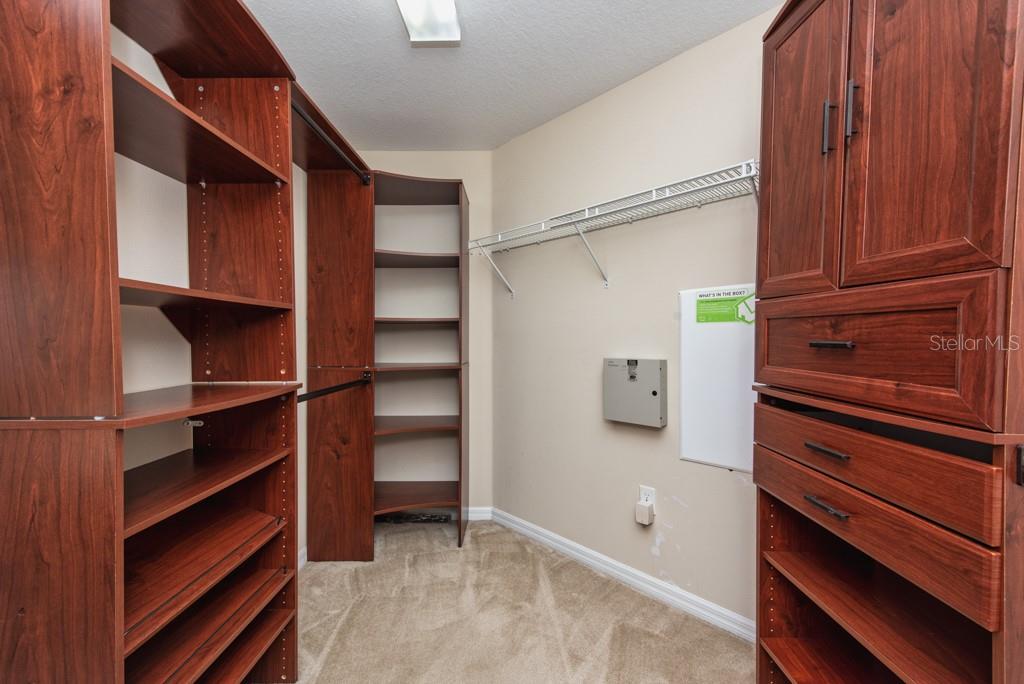 18424 CYPRESS BAY PKWY, LAND O LAKES, FL, 34638