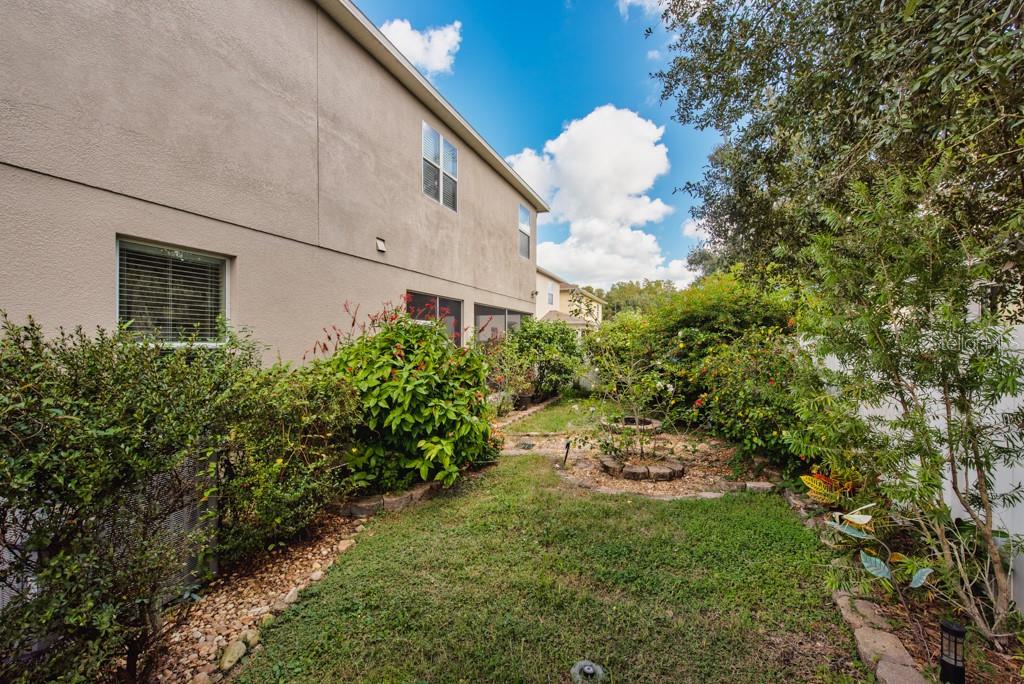 18424 CYPRESS BAY PKWY, LAND O LAKES, FL, 34638