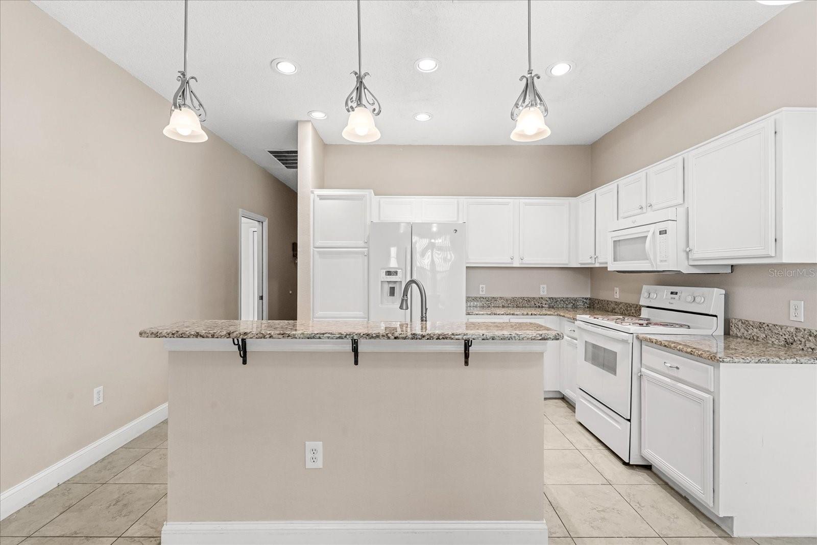 10 ALICANTE CT, KISSIMMEE, FL, 34758