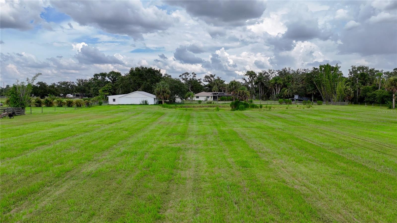 N6138825 Property Photo