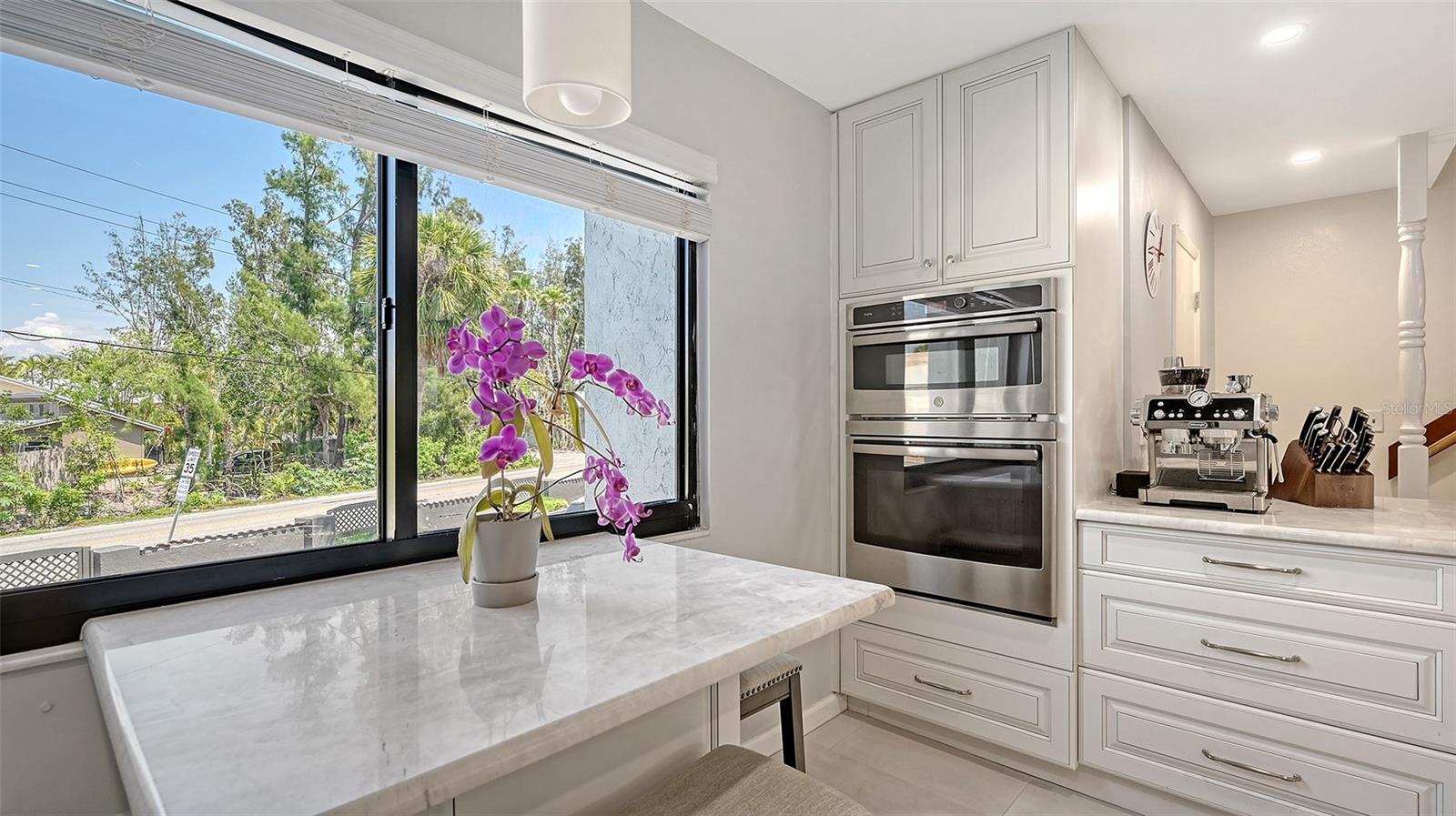 6836 MIDNIGHT PASS RD #6836, SARASOTA, FL, 34242