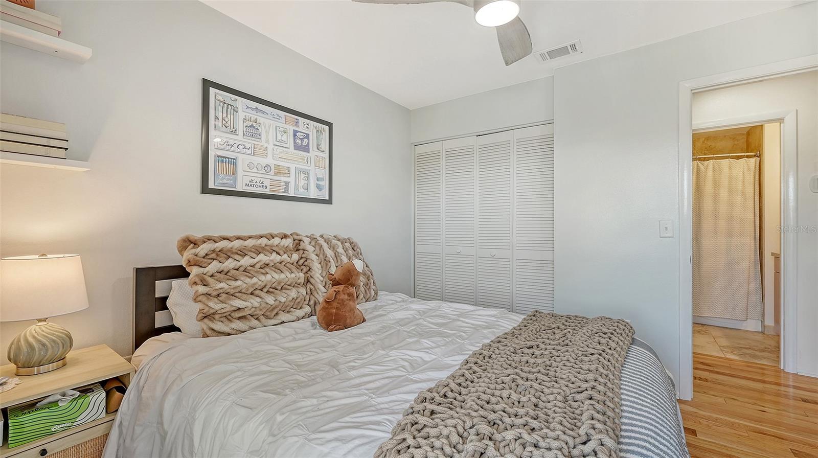 6836 MIDNIGHT PASS RD #6836, SARASOTA, FL, 34242