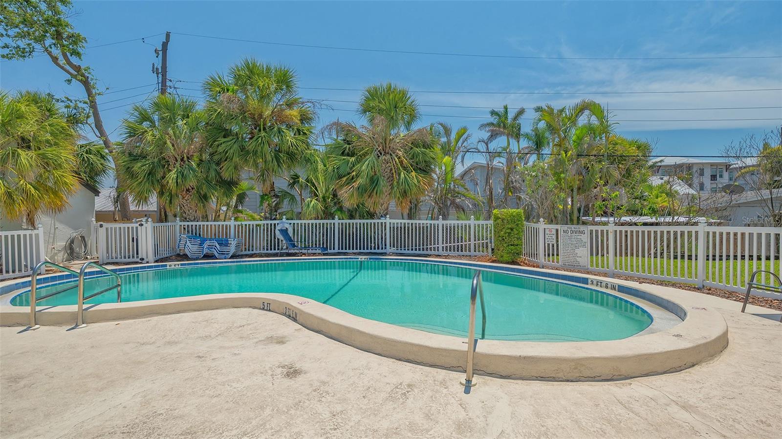 6836 MIDNIGHT PASS RD #6836, SARASOTA, FL, 34242