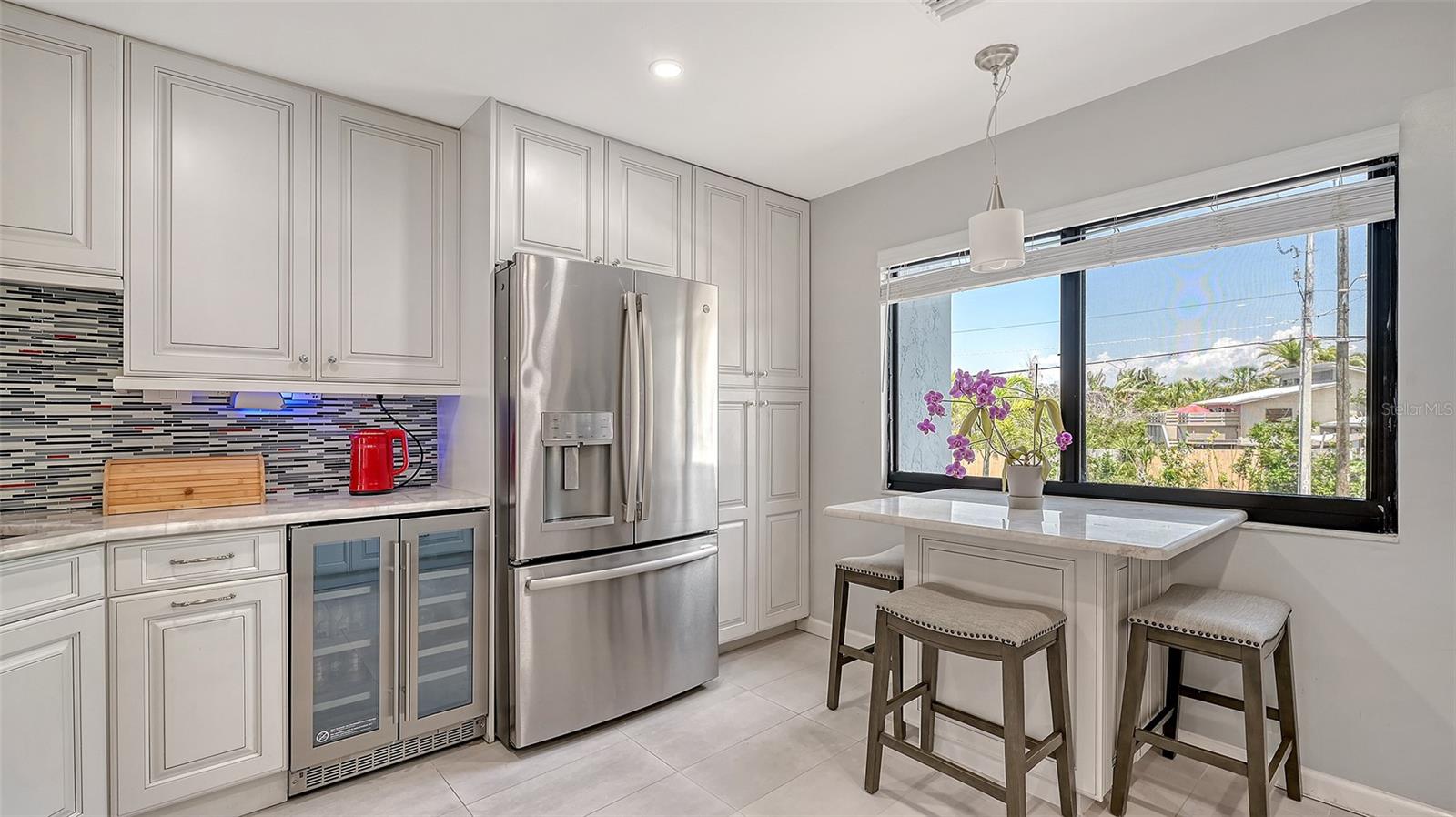 6836 MIDNIGHT PASS RD #6836, SARASOTA, FL, 34242