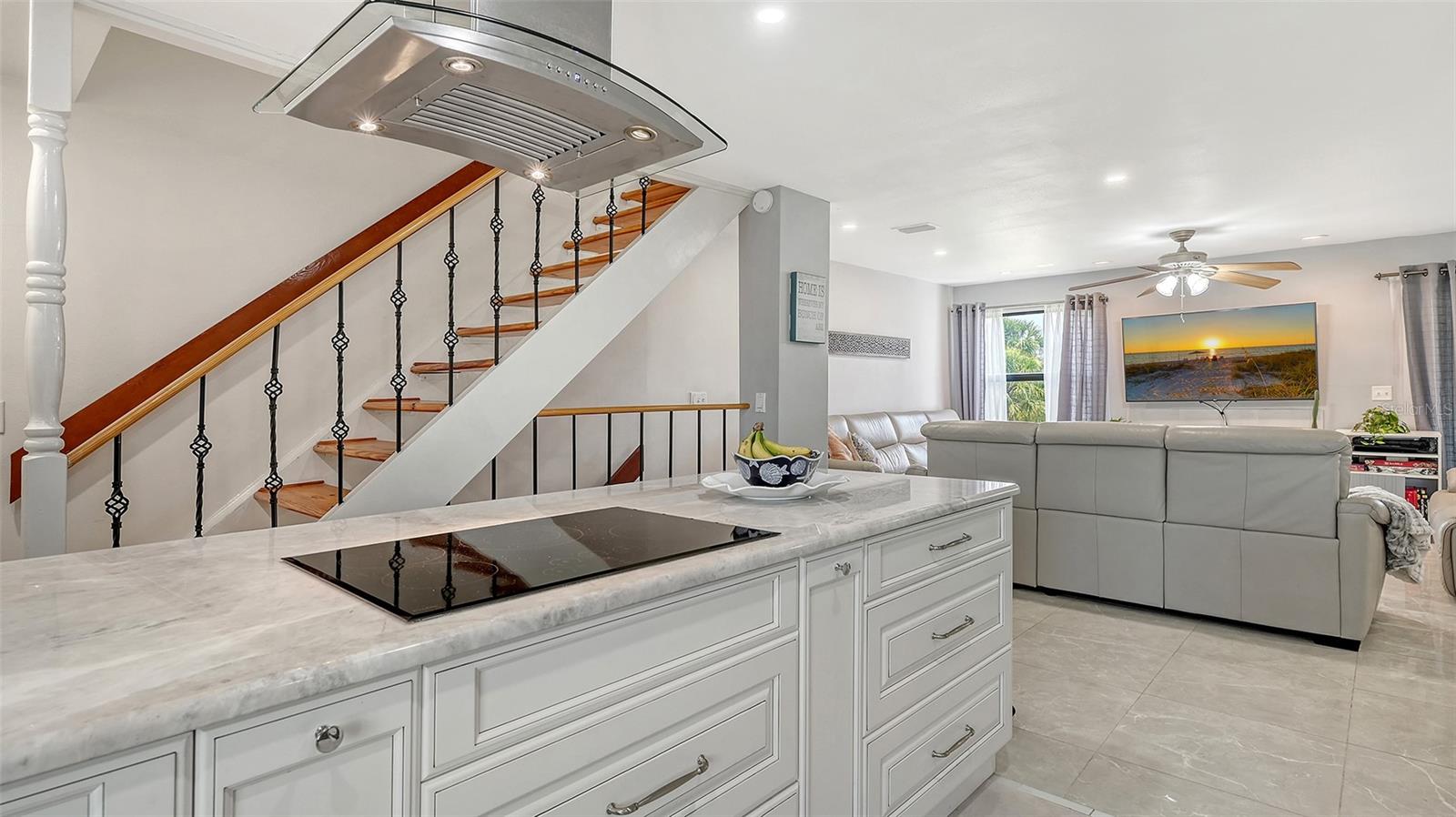 6836 MIDNIGHT PASS RD #6836, SARASOTA, FL, 34242