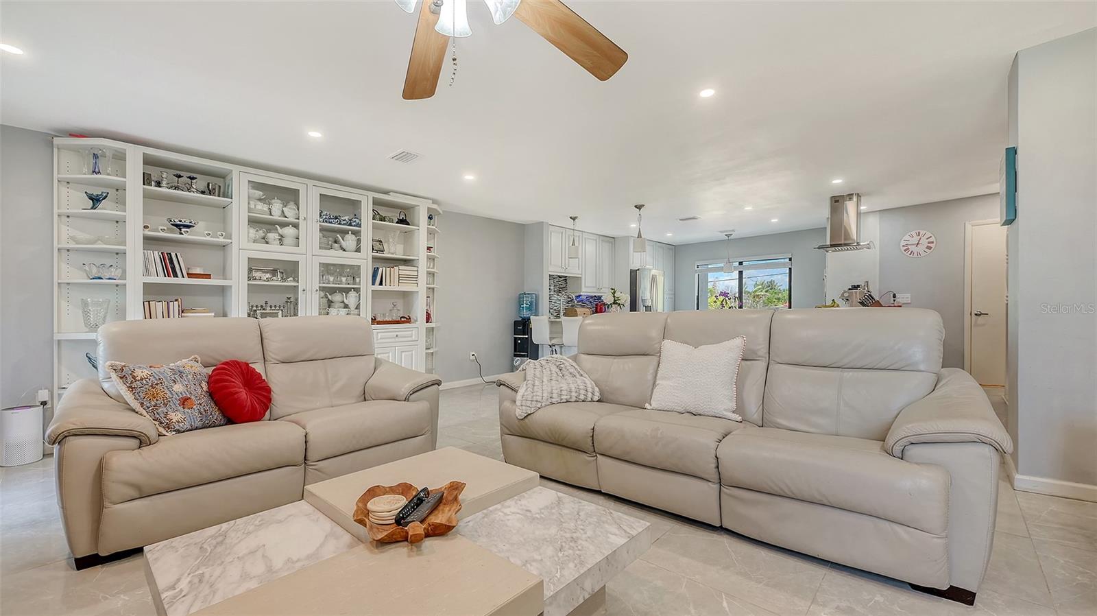 6836 MIDNIGHT PASS RD #6836, SARASOTA, FL, 34242