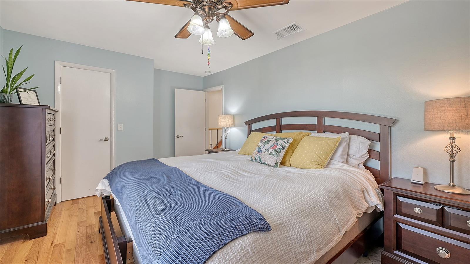 6836 MIDNIGHT PASS RD #6836, SARASOTA, FL, 34242