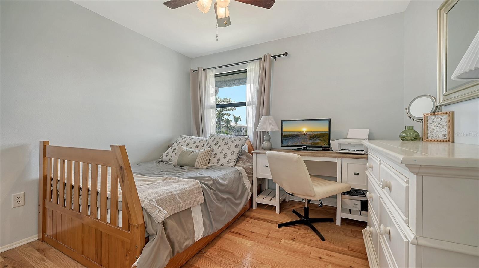 6836 MIDNIGHT PASS RD #6836, SARASOTA, FL, 34242