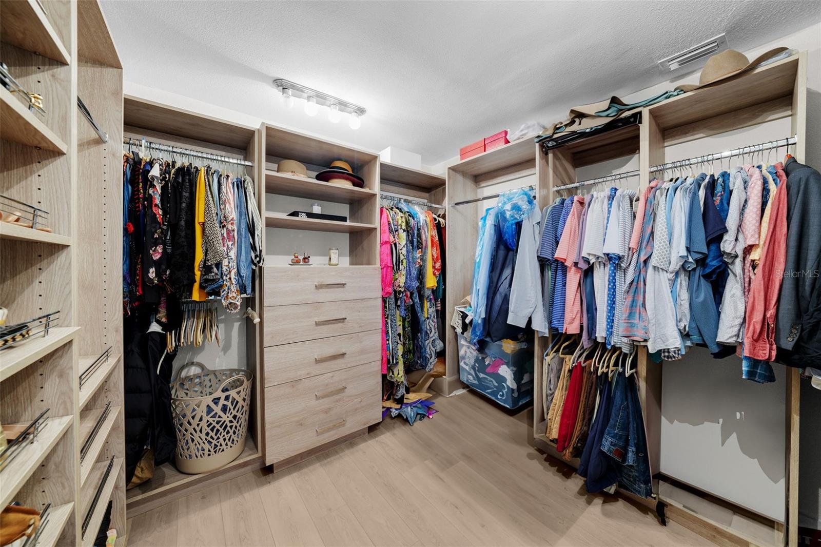 4705 W ESTRELLA ST, TAMPA, FL, 33629