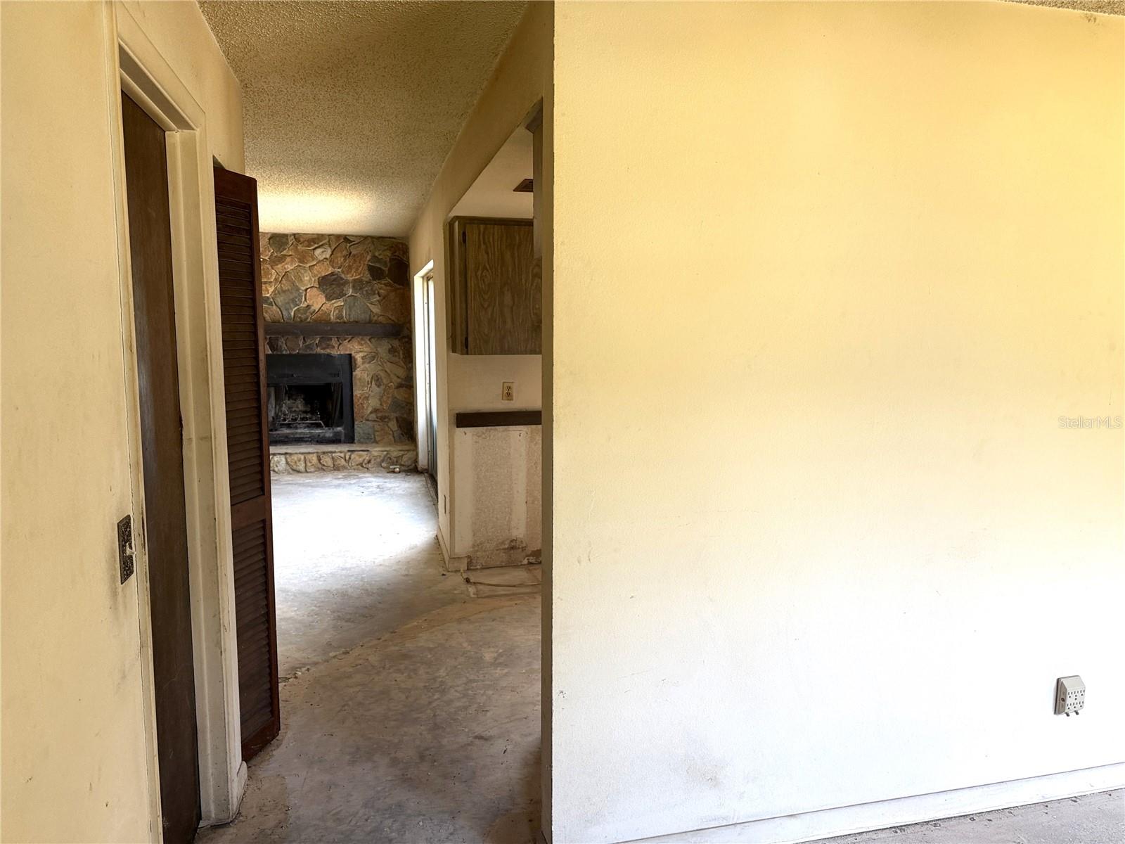 9722 KENTON RD, WESLEY CHAPEL, FL, 33545