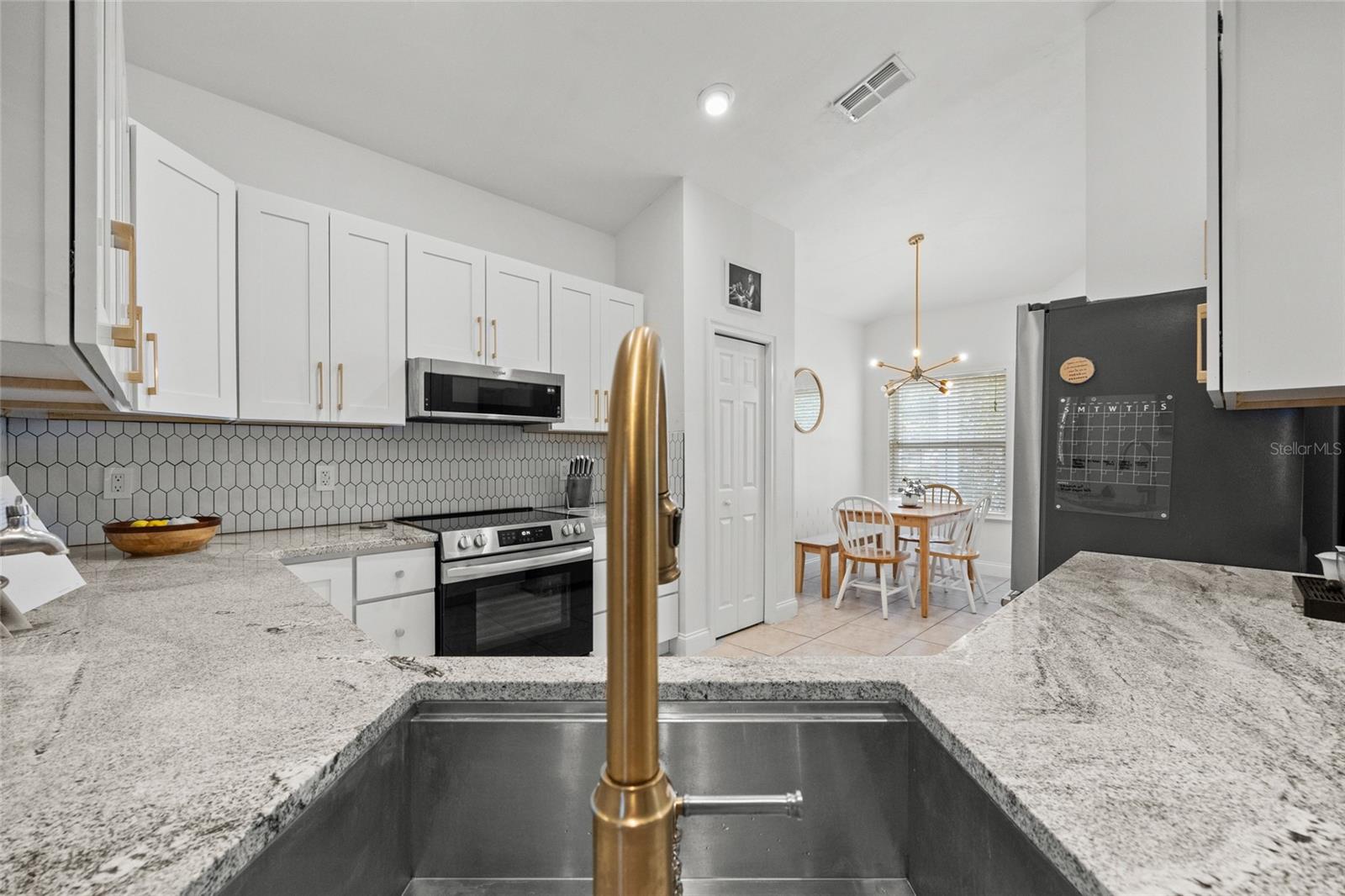 7485 NW 121ST AVE, ALACHUA, FL, 32615