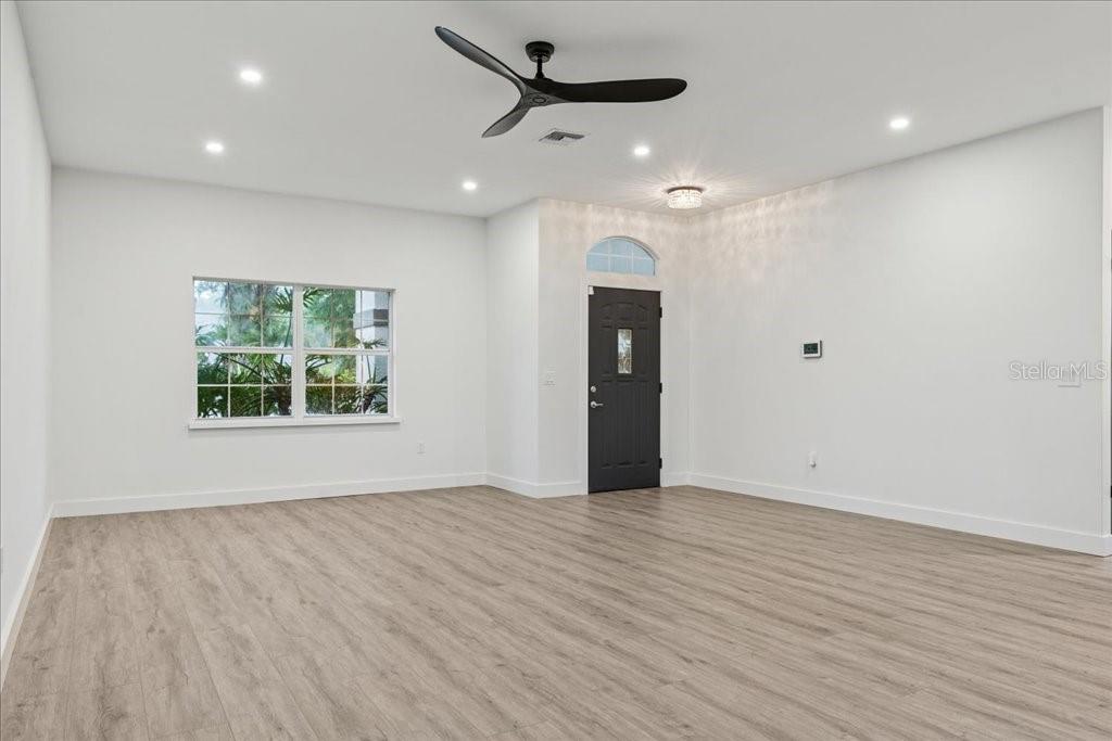 2 SAW MILL CT, PALM COAST, FL, 32164