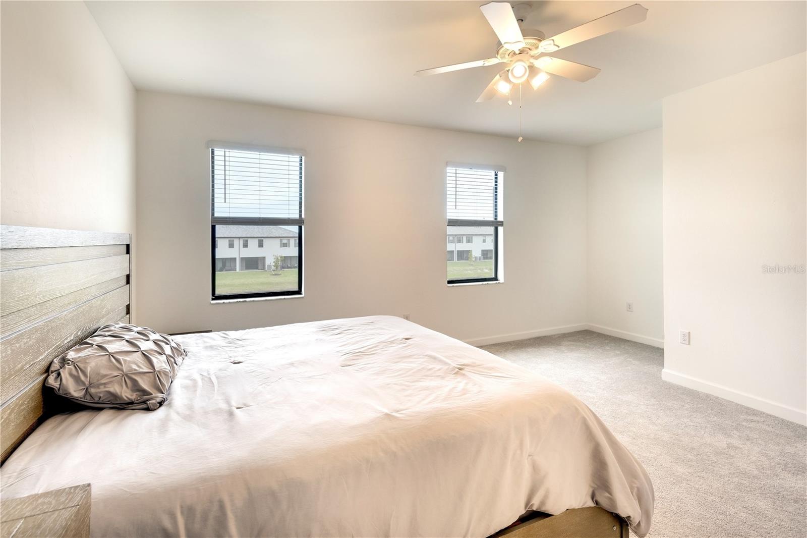 15168 SUNNY DAY DR, BRADENTON, FL, 34211