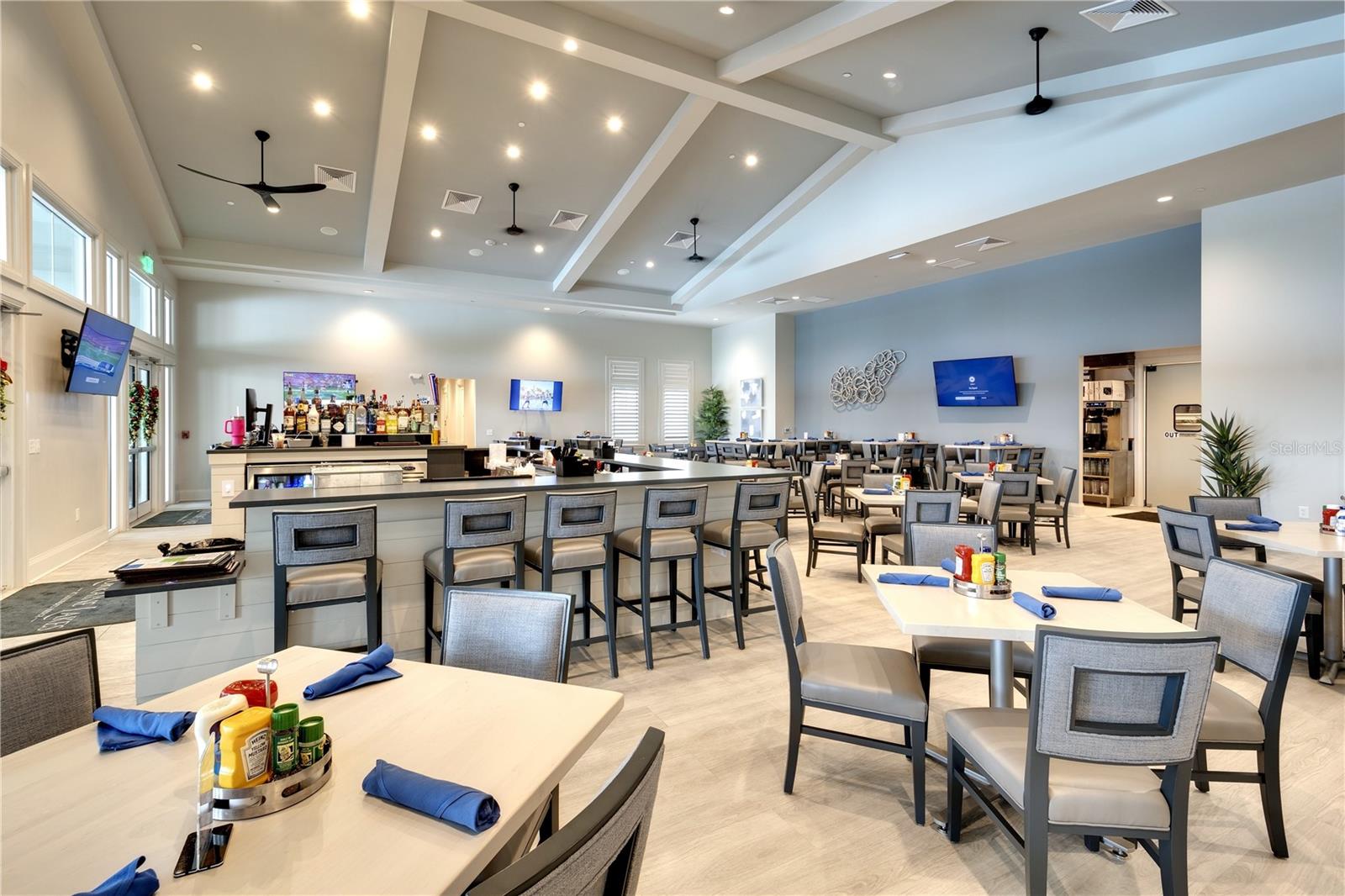 15168 SUNNY DAY DR, BRADENTON, FL, 34211