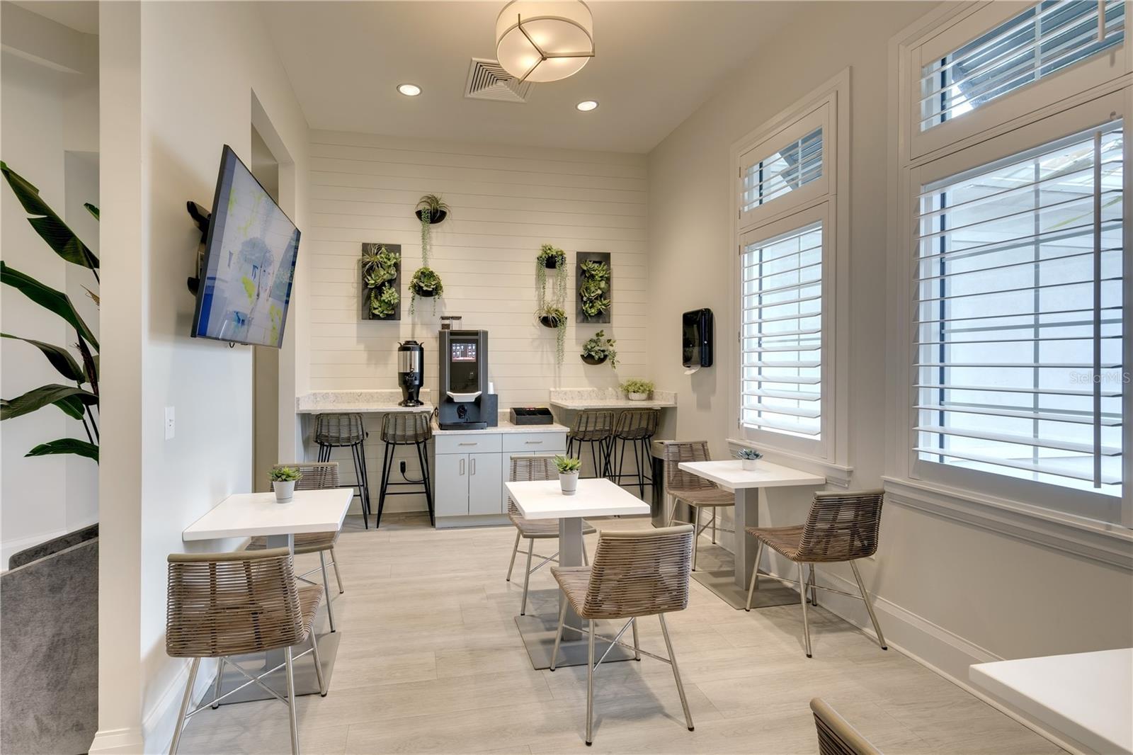 15168 SUNNY DAY DR, BRADENTON, FL, 34211