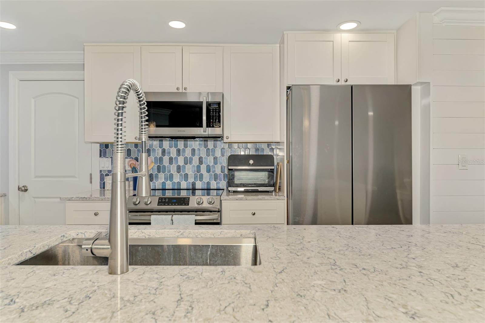 5872 MONROE RD, VENICE, FL, 34293