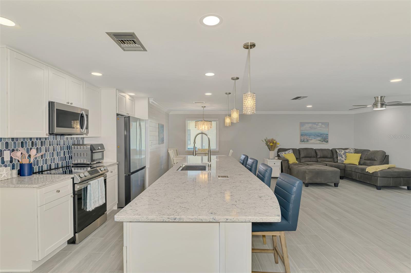 5872 MONROE RD, VENICE, FL, 34293