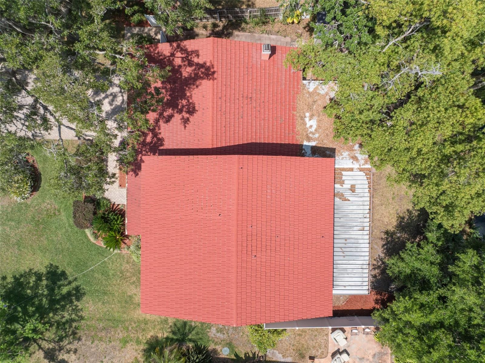 18712 LAKESHORE DR, LUTZ, FL, 33549