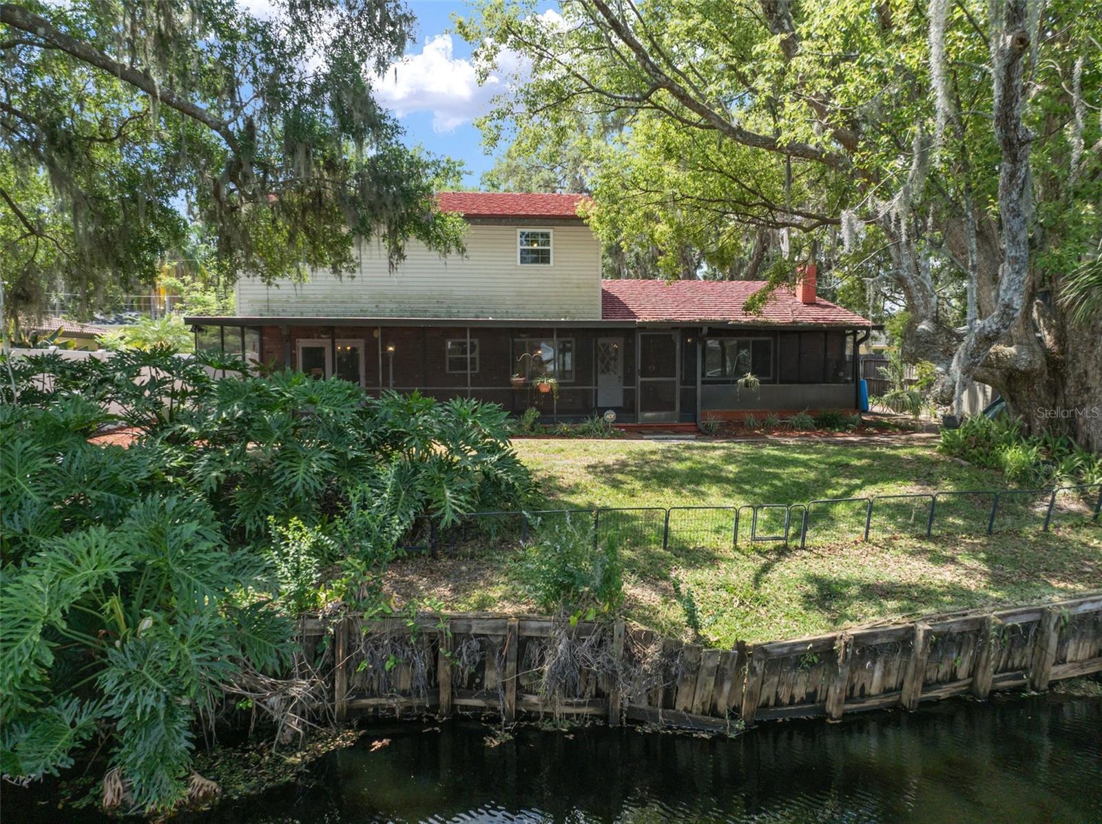 18712 LAKESHORE DR, LUTZ, FL, 33549