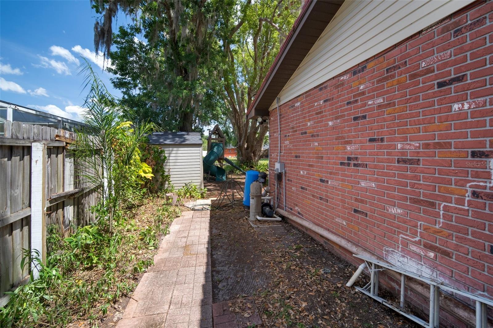 18712 LAKESHORE DR, LUTZ, FL, 33549