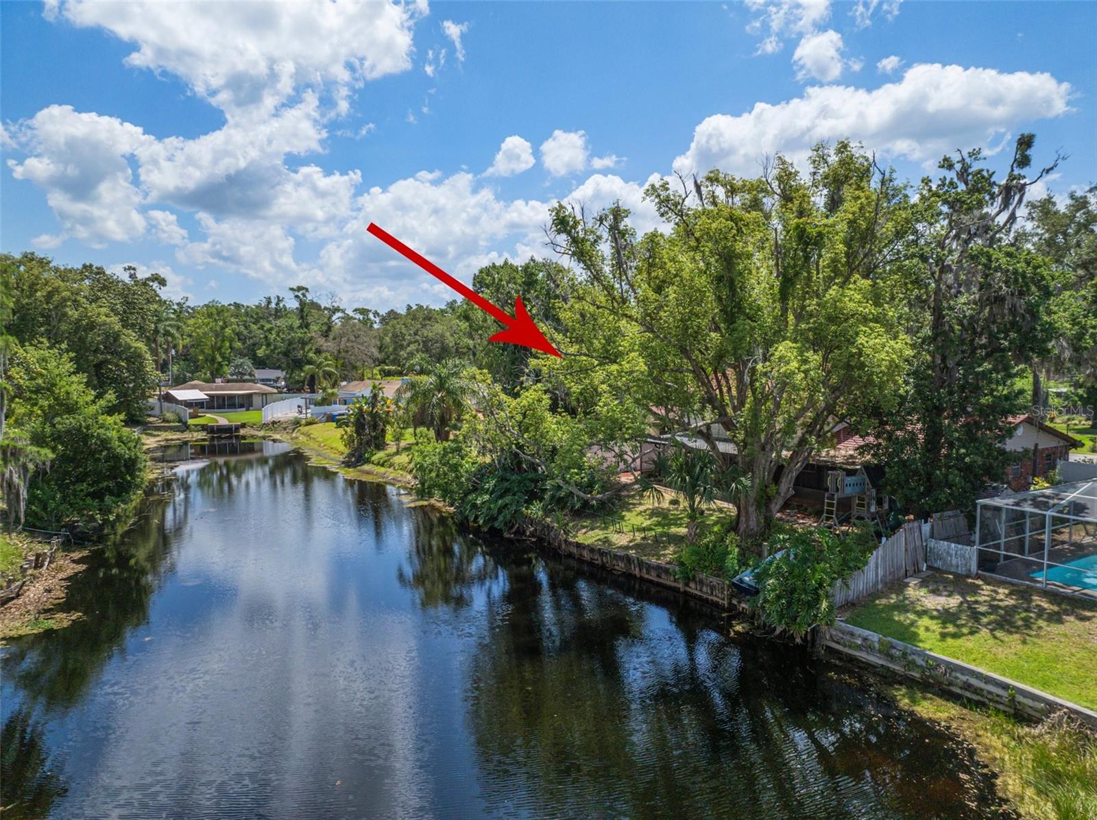 18712 LAKESHORE DR, LUTZ, FL, 33549