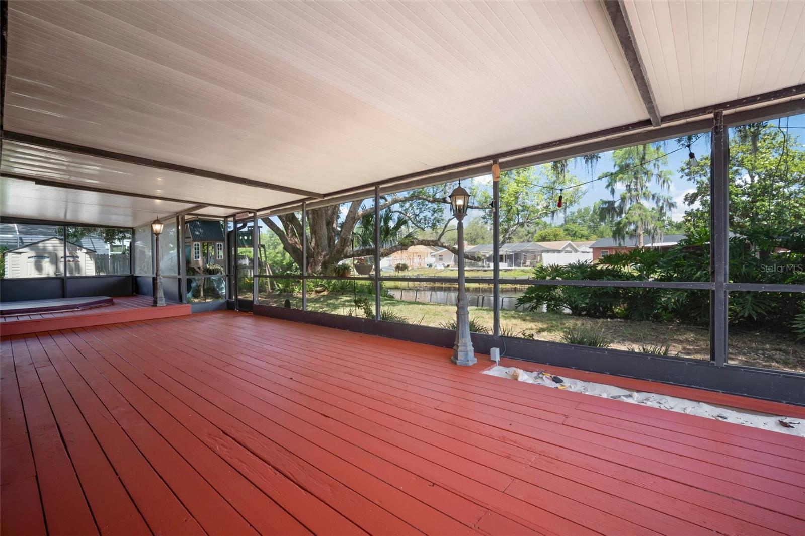 18712 LAKESHORE DR, LUTZ, FL, 33549