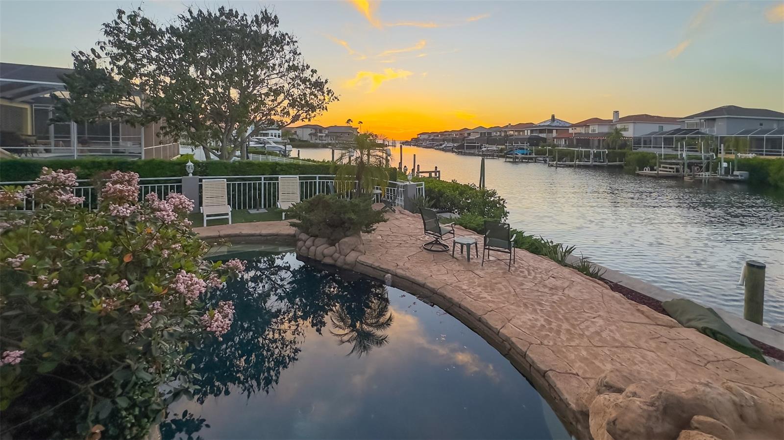 915 SYMPHONY ISLES BLVD, APOLLO BEACH, FL, 33572