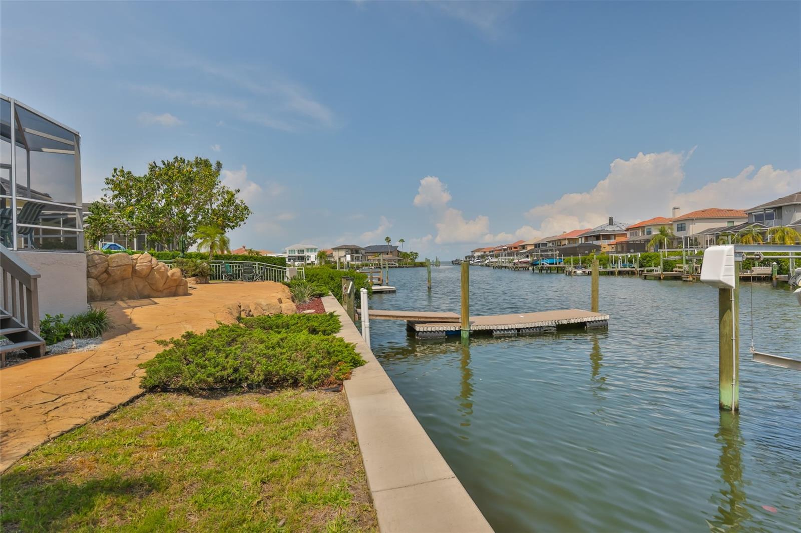 915 SYMPHONY ISLES BLVD, APOLLO BEACH, FL, 33572