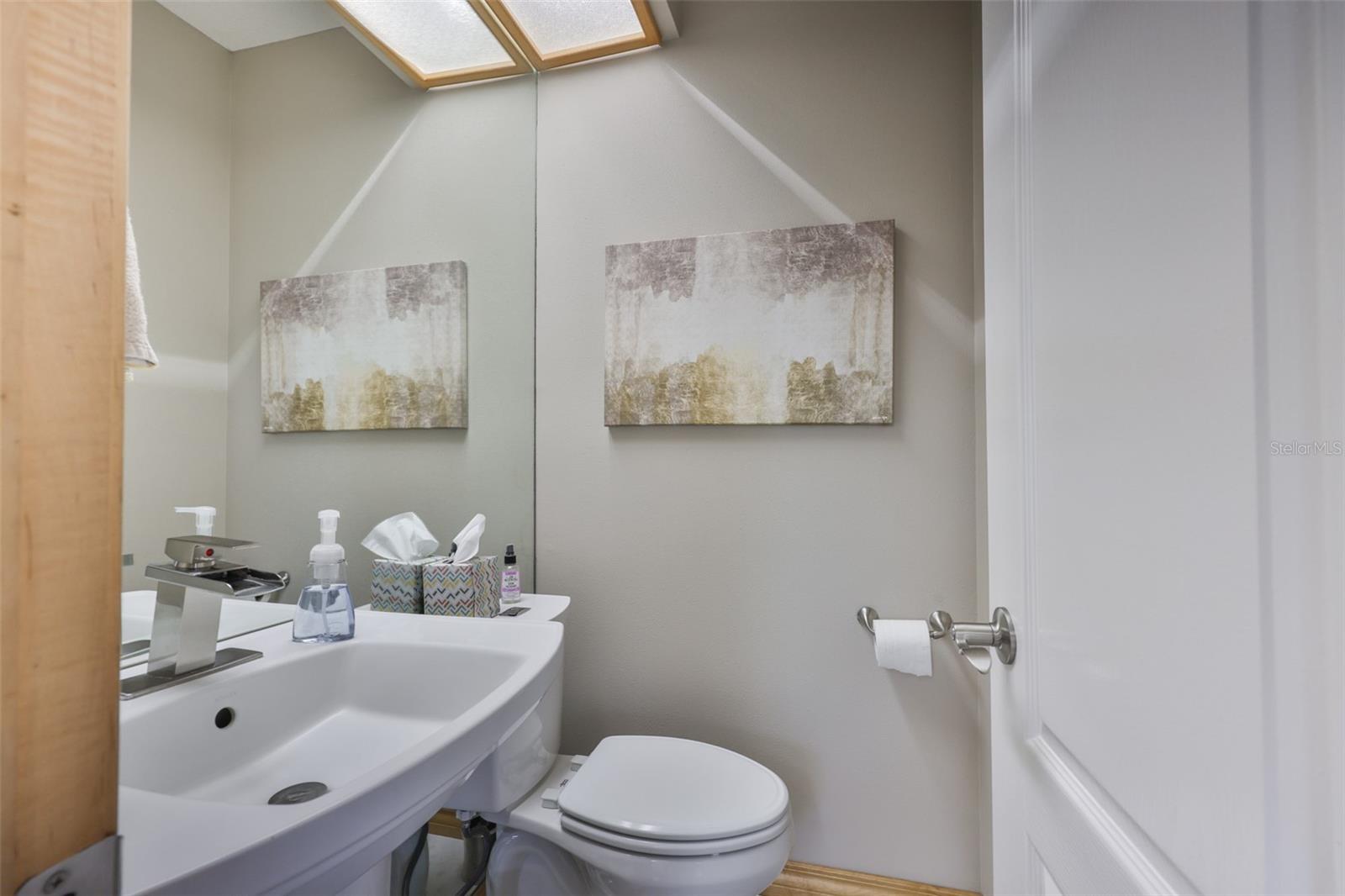 915 SYMPHONY ISLES BLVD, APOLLO BEACH, FL, 33572