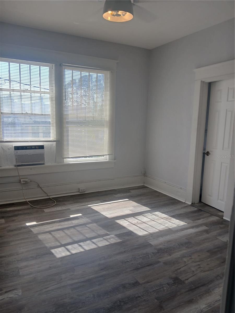 730 4TH AVE N #2A, ST PETERSBURG, FL, 33701