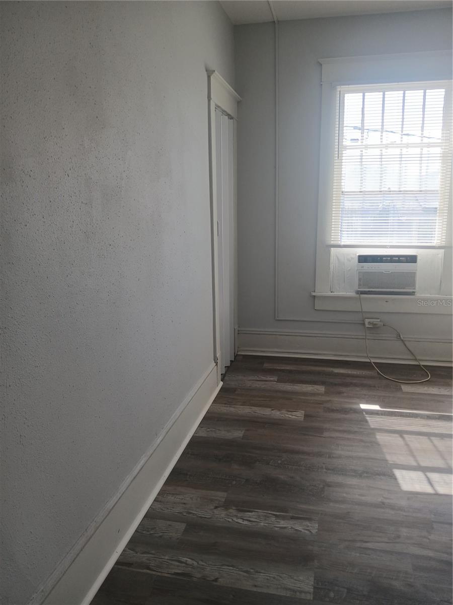 730 4TH AVE N #2A, ST PETERSBURG, FL, 33701