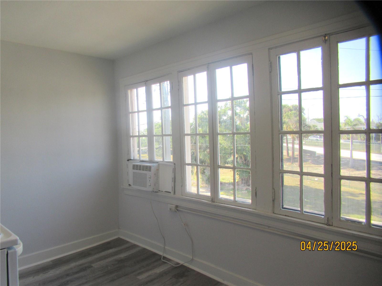 730 4TH AVE N #2A, ST PETERSBURG, FL, 33701