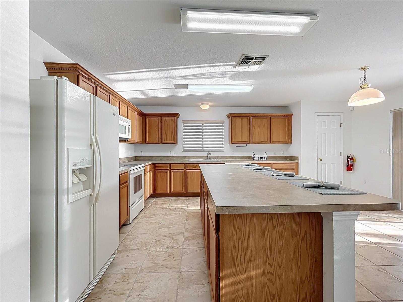 1513 BLUE SKY WAY, CLERMONT, FL, 34714